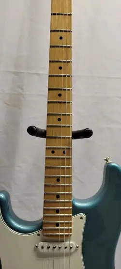 CUSTOM BODY NECK