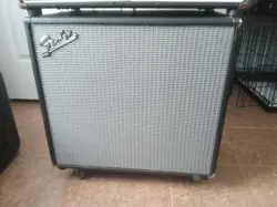 FENDER RUMBLE 115 600W 1X15 BASS SPEAKER CABINET