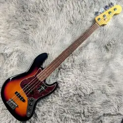 FENDER AMERICAN PROFESSIONAL II JAZZ BASS FRETLESS  ACTUAL IMAGE  5 17 UPDATE