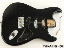 USA FENDER ERIC JOHNSON STRAT BODY & HARDWARE AMERICAN NITRO BLACK