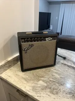 VINTAGE FENDER SIDEKICK REVERB 20 GUITAR  AMPLIFIER POWERS ON UNTESTED
