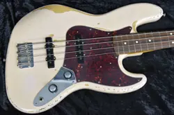 FENDER FLEA JAZZ BASS ROADWORN SHELL PINK USED 2016 ALDER BODY W/SOFT CASE