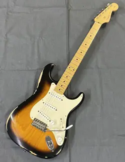 VINTAGE '54 STRATCASTER