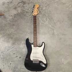 BLACK/WHITE NO STRINGS