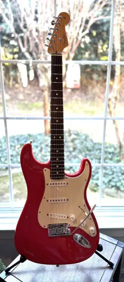 FENDER AMERICAN STANDARD STRATOCASTER 2001 HOT ROD RED