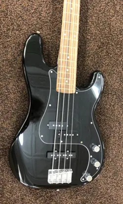 SQUIER BY FENDER P BASS ELECTRIC BASS GUITAR BLACK - USED