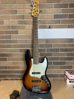 PLUS ACTIVE 5-STRING