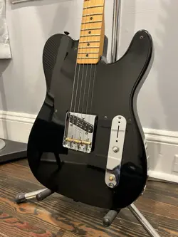 FENDER DELUXE BLACKOUT