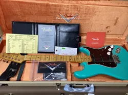 2024 FENDER CUSTOM SHOP '62 STRATOCASTER NOS SEA FOAM GREEN