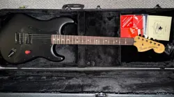 FENDER TOM DELONGE STRATOCASTER GUITAR BLACKOUT 1/300 TO THE STARS