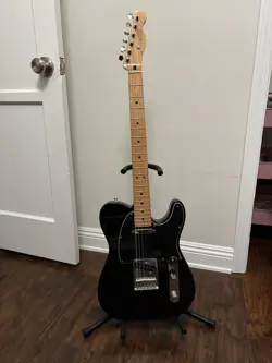 TELECASTER 2021 BLACK