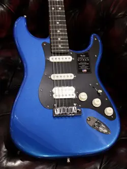 FENDER AMERICAN ULTRA II STRATOCASTER HSS / NOBLE BLUE #GGL38