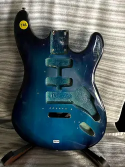 ELECTRIC GUITAR-BODY PROJECT PARTS JAPAN FENDER USA AUCTION-LUTHIER 746
