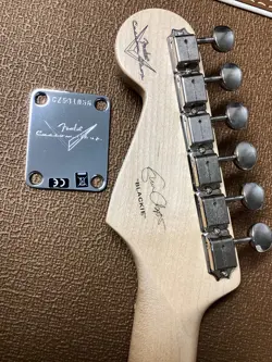 2017 FENDER STRATOCASTER CUSTOM SHOP ERIC CLAPTON BLACKIE NECK TUNERS NECK PLATE