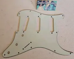 FENDER STRATOCASTER PICKGUARD AGED RELIC 3PLY MINT GREEN LIGHT RELIC