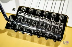 FENDER AMERICAN VINTAGE II 1957 STRATOCASTER LEFT-HAND BLONDE 2022 SAFE DELIVERY