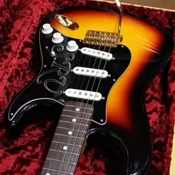 MADE BY FENDER CUSTOM SHOP STEVIE RAY VAUGHAN SIGNATURE STRATOCASTER NOS 2019 SA