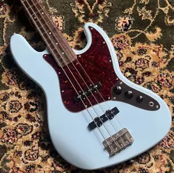 SQUIER BY FENDER USED BASS SQ CV 60S JAZZ B