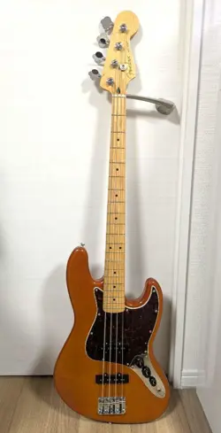 FENDER JAZZ BASS SAFE PACKING! SAFE PACKING!