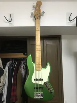 FENDER PLAYER PLUS JAZZ BASS V CMJ 5-STRING BASS SAFE PACKING! SAFE PACKING!