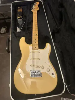 1983 FENDER STRATOCASTER DAN SMITH ERA BEAUTY