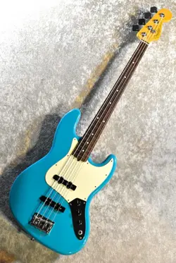 FENDER AMERICAN PROFESSIONAL II JAZZ BASS -MIAMI BLUE