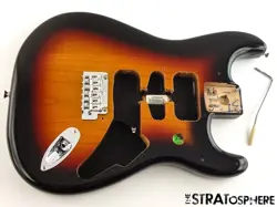 FENDER PLAYER II STRATOCASTER BODY + HARDWARE, STRAT ALDER SUNBURST 3TS