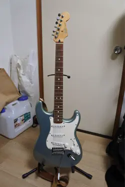 STRATOCASTER #QY3PUK