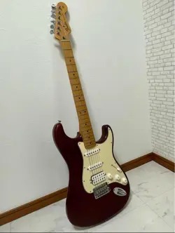 FENDER STRATOCASTER ELECTRIC GUITAR RED MADE IN MEXICO #QY1YP7
