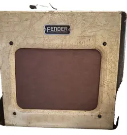 1952 FENDER 600