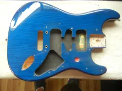 GENUINE FENDER DELUXE STRATOCASTER HSS BODY SAPHIRE BLUE TRANS CONTOUR HEEL