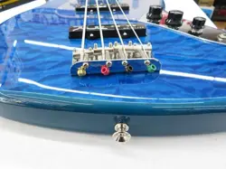 FENDER TRADITIONALII 70S JAZZBASS JAZZ BASS TYPE