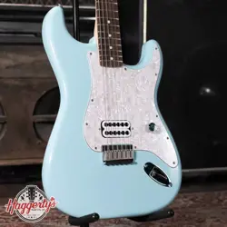 FENDER LIMITED EDITION TOM DELONGE STRATOCASTER ELECTRIC GUITAR - DAPHNE BLUE