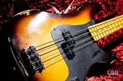 FENDER CUSTOM SHOP 1958 PRECISION BASS RELIC FADED CHOCOLATE LIMITED EDITION