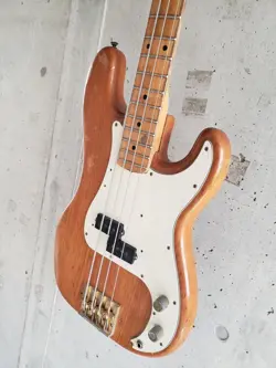 FENDER PRECISION BASS 1974 USED ASH BODY MAPLE FINGERBOARD NATURAL W/HARD CASE