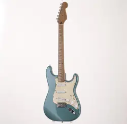 FENDER DELUXE POWERHOUSE STRATOCASTER LPB  STORE
