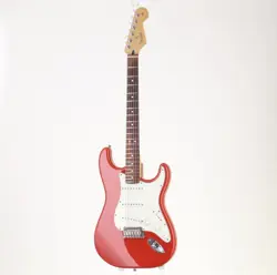 FENDER PLAYER STRATOCASTER   PAU FERRO SONIC RED