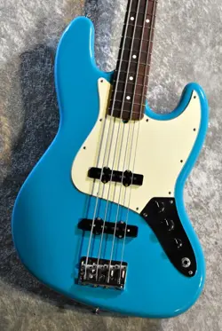 FENDER AMERICAN PROFESSIONAL II JAZZ BASS MIAMI BLUE ELECTRIC BASS GUITAR USED