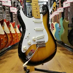 FENDER JAPAN TRADITIONAL 50S STRATOCASTER L
