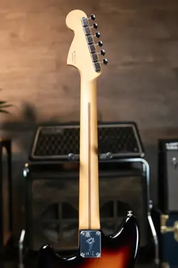 FENDER PLAYER II MUSTANG - 3-COLOR SUNBURST