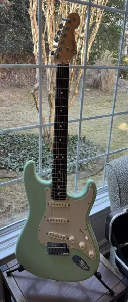 2000 FENDER JEFF BECK STRATOCASTER (PARTSCASTER) SURF GREEN ALL USA PARTS.