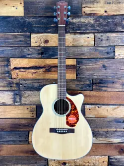 FENDER CC-60SCE CONCERT LIMITED-EDITION ACOUSTIC-ELECTRIC GUITAR NATURAL ISSUES