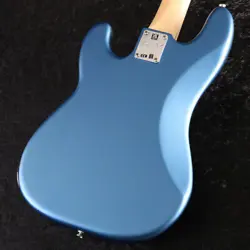FENDER AMERICAN PERFORMER PRECISION BASS MAPLE FINGERBOARD SATIN LAKE PLACID B