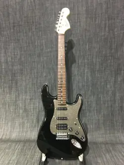 SQUIER BY FENDER STRATOCASTER AFF SSH ELECTRIC GUITAR EXCELLENT CONDITION