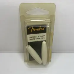 STRATOCASTER WHITE TREMOLO