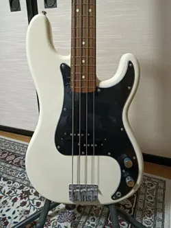 1993-1994 WHITE MADE