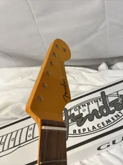 GUITAR NECK SHAPE
