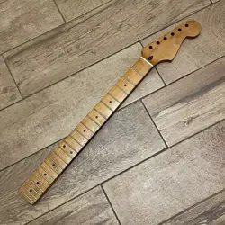 STAINLESS 22 FRET ROASTED MAPLE STRAT GUITAR NECK NITRO SATIN FOR FENDER ST
