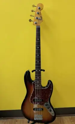 62 J-BASS 3CS