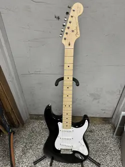 CLAPTON SIGNATURE GUITAR